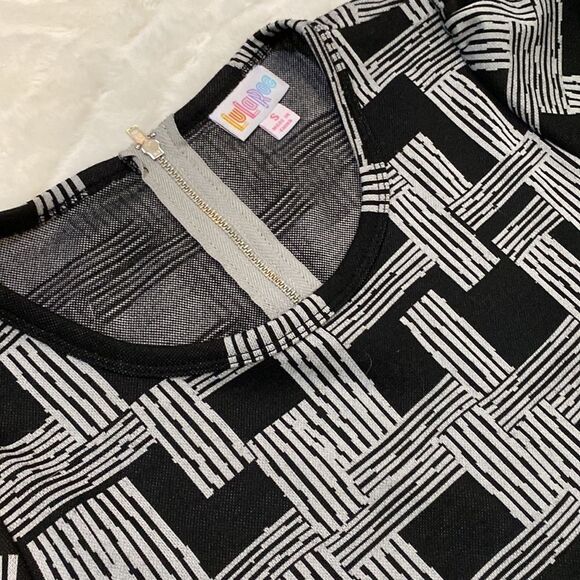 LuLaRoe Geometric Black & White Minimalist And Modern Dress - Picture 2 of 14